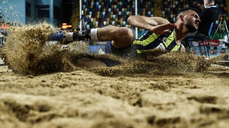 Türkiye Salon Atletizm Şampiyonası rekorlarla başladı