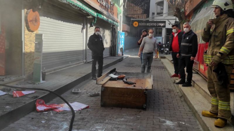 Beşiktaş'ta lokantada yangın çıktı