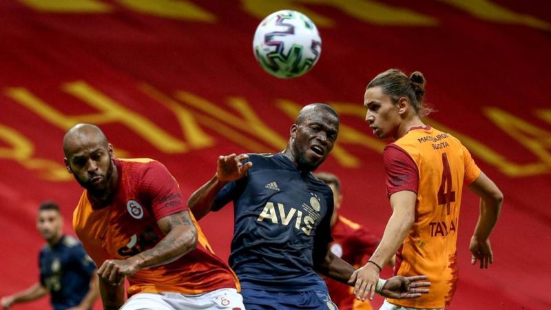 Fenerbahçe - Galatasaray derbisinin muhtemel 11'leri