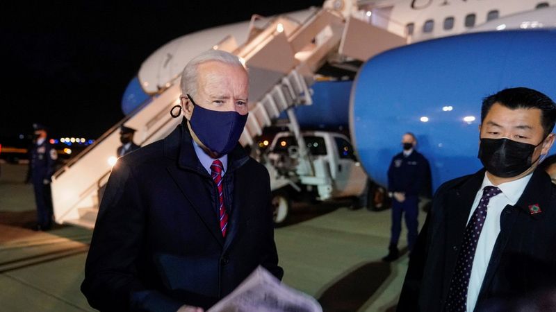 Biden'dan LGBT'liler için muhtıra