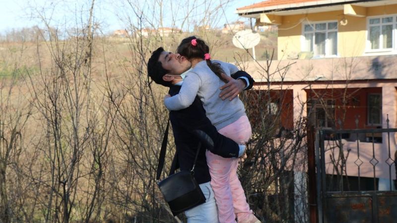 Zonguldak'ta baba, haciz yoluyla kızını görebildi