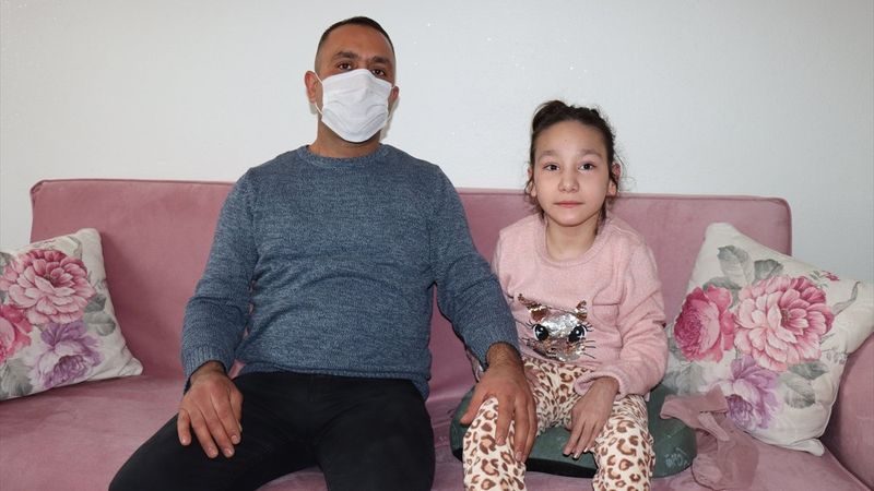 Adıyaman'da serebral palsi hastası Yaren, yürümek için yardım bekliyor