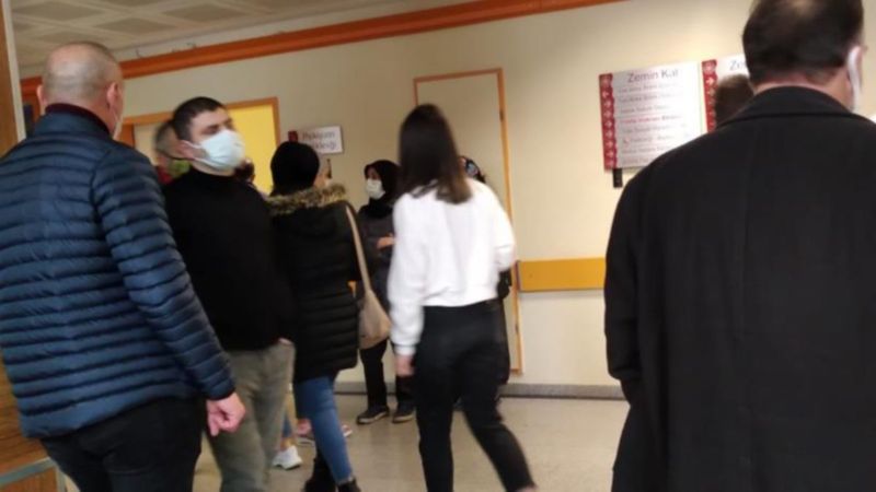 Rize'de kadın doktora hastanede oraklı saldırı