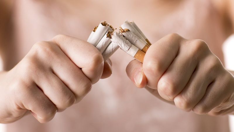 Sigara içme oranları salgın döneminde yarı yarıya azaldı