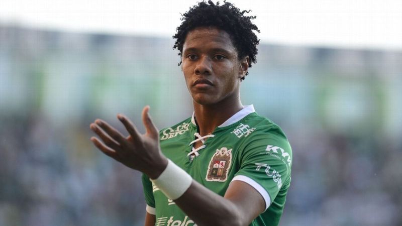 Galatasaray Yairo Moreno ile anlaştı