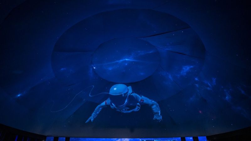 Türkiye'nin gündemi: Bir yanda heykel, bir yanda uzay hedefleri