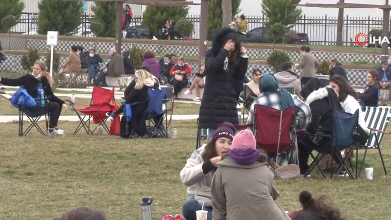 Caddebostan sahili eski günlerine döndü