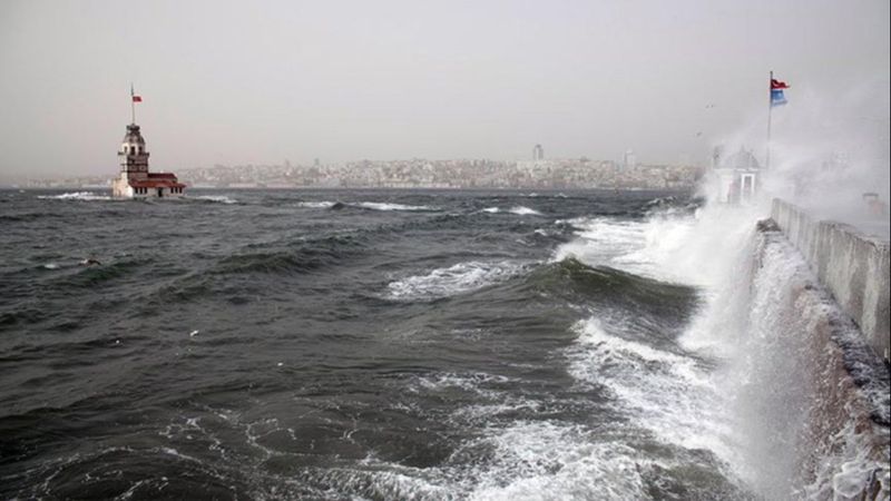 Meteoroloji'den İstanbul için fırtına uyarısı