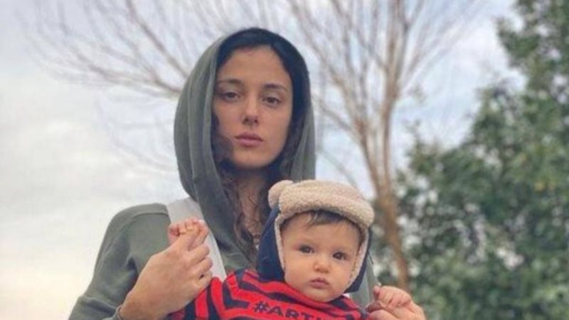 Cansu Tosun'dan anne-oğul pozu