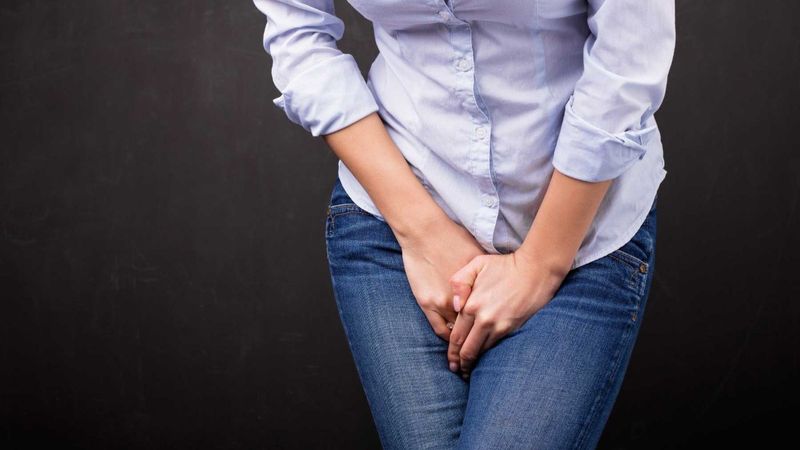 Her iki kadından birinde görülüyor: İdrar kaçırma