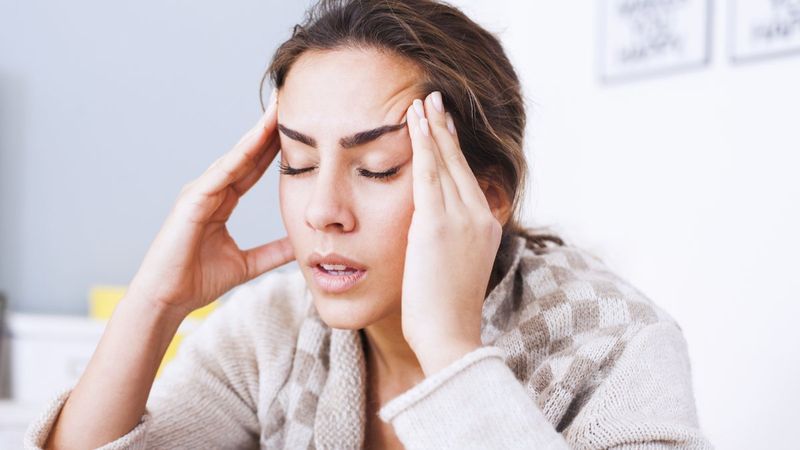 Baş ağrınızın nedeni yüksek tansiyon olabilir