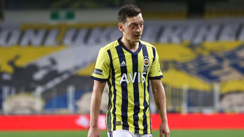 Maç sonu Mesut Özil'in üzüntüsü