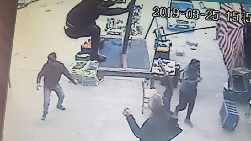 Osmaniyeli 'şemsiye ile uçan adam' da uzaya gitmeye aday