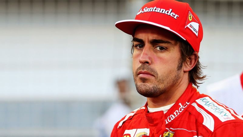 Fernando Alonso kaza geçirdi
