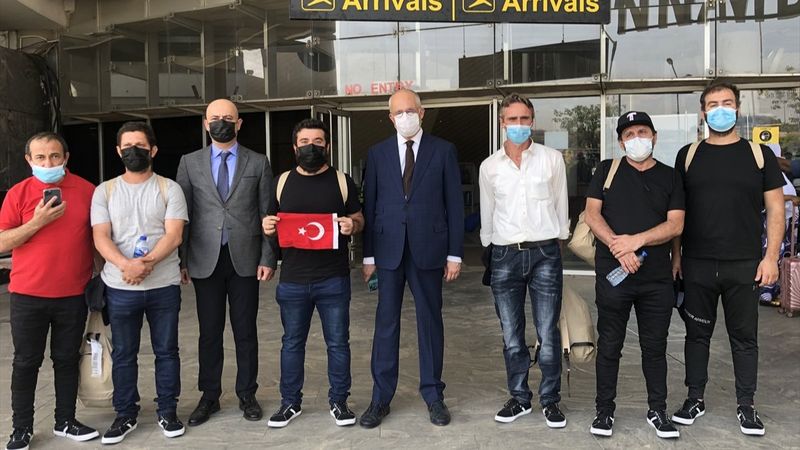 Nijerya'da kaçırılan denizcilerin 6'sı Abuja Büyükelçiliği'nde