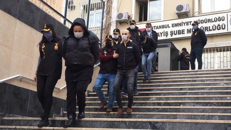 İstanbul'da fuhuş operasyonu: 27 gözaltı