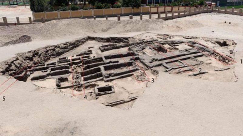 Mısır’da arkeologlar, 5 bin yıllık bira fabrikası keşfetti
