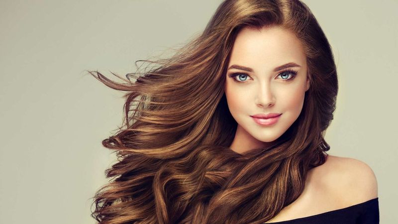 Sağlıklı ve gür saçlar için beslenme tavsiyeleri