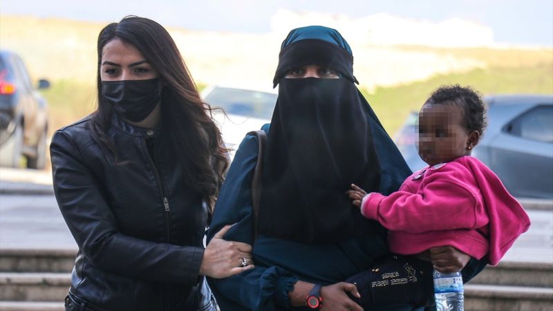 Yeni Zelanda uyruklu 3 şahıs, Reyhanlı'da yakalandı