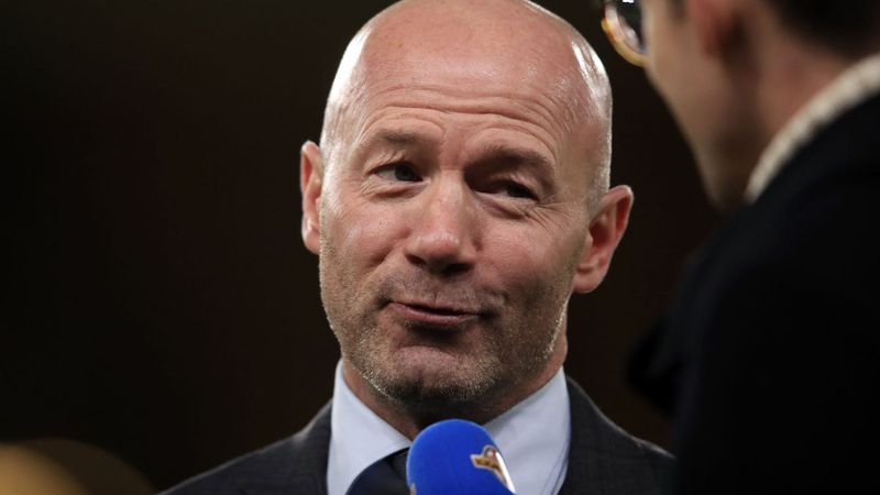 Alan Shearer: Ozan tek başına savunmayı düzeltemez