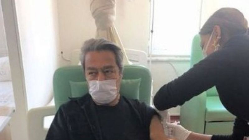 Kadir İnanır aşı oldu