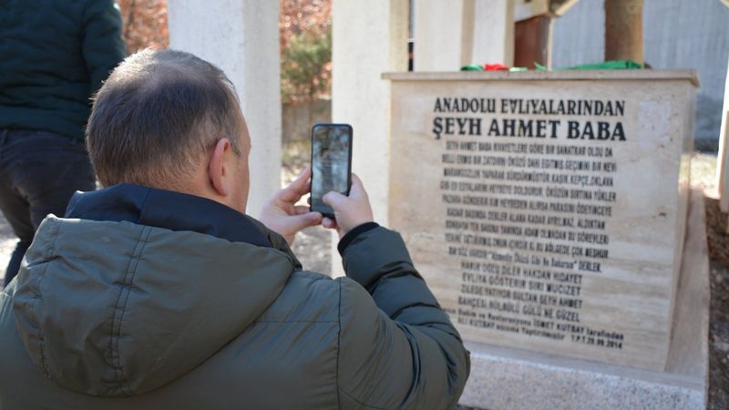 Tokat'ta rüyada korkutma rivayeti ile türbenin etrafı orman oldu