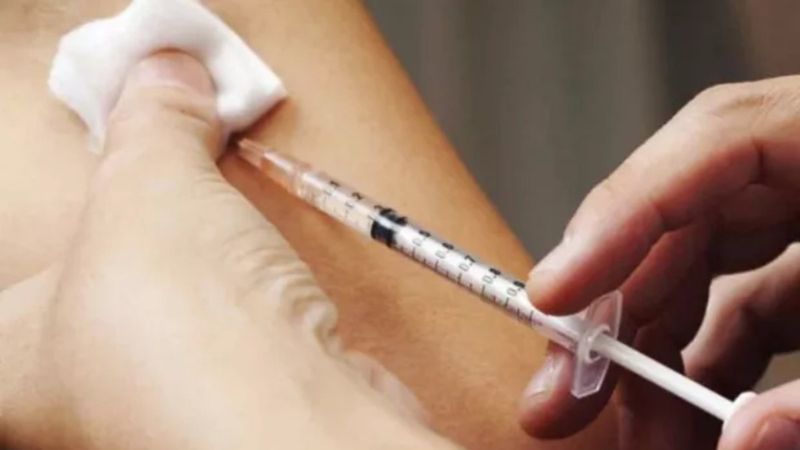 Aşı olmak orucu bozar mı? Oruçluyken koronavirüs aşısı yaptırılır mı?