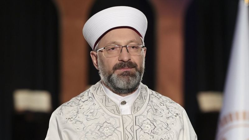 Ali Erbaş'tan Regaip Kandili mesajı