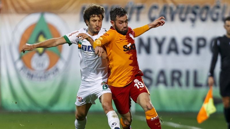 Galatasaray, Alanya'dan 3 puanla döndü