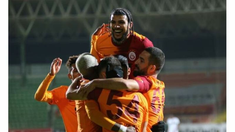 DeAndre Yedlin: Bazen zorlandık ama mücadele ettik