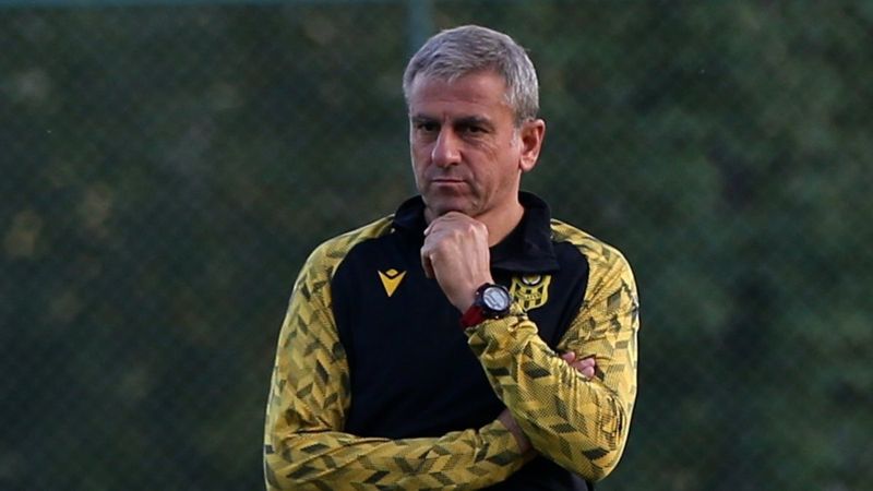 Hamza Hamzaoğlu istifa etti