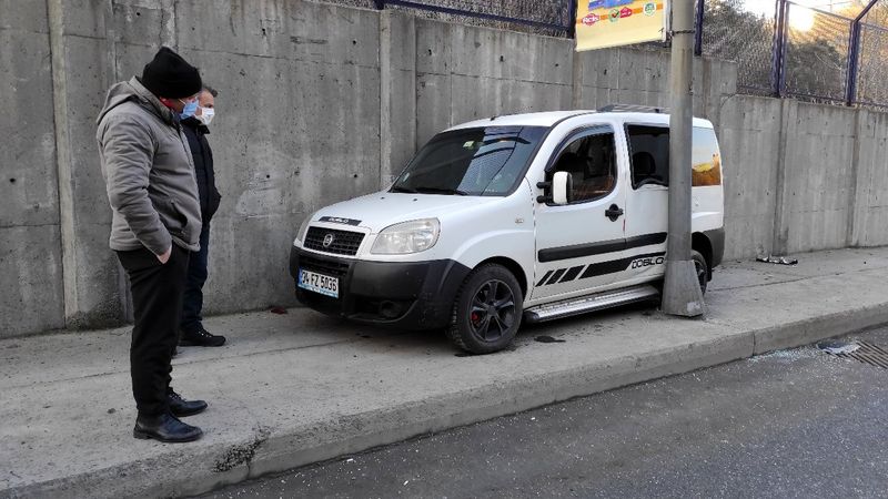 Sarıyer'de boş yolda ilginç kaza