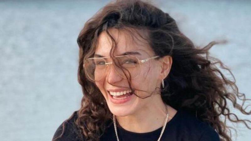 Ebru Şahin, geri döndü