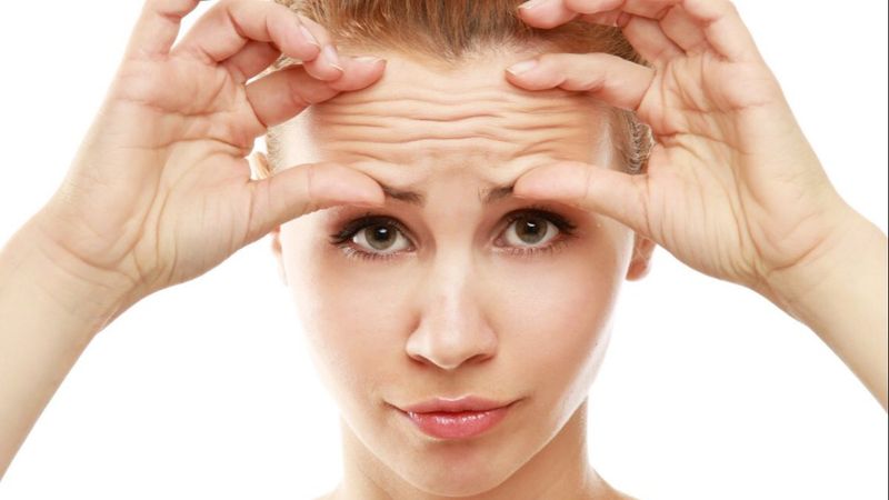 Alın çizgilerini azaltmanın 5 doğal yolu