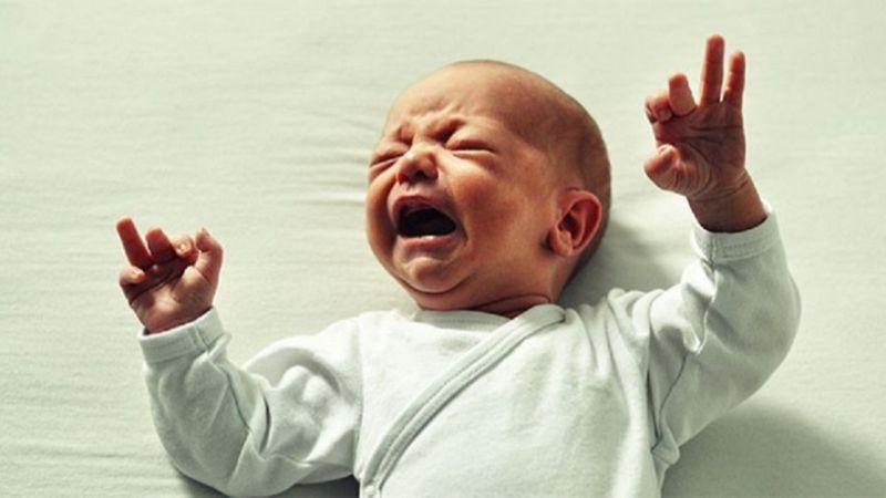 Çocuklarda beyinde su toplaması belirtileri ve tedavi yöntemleri