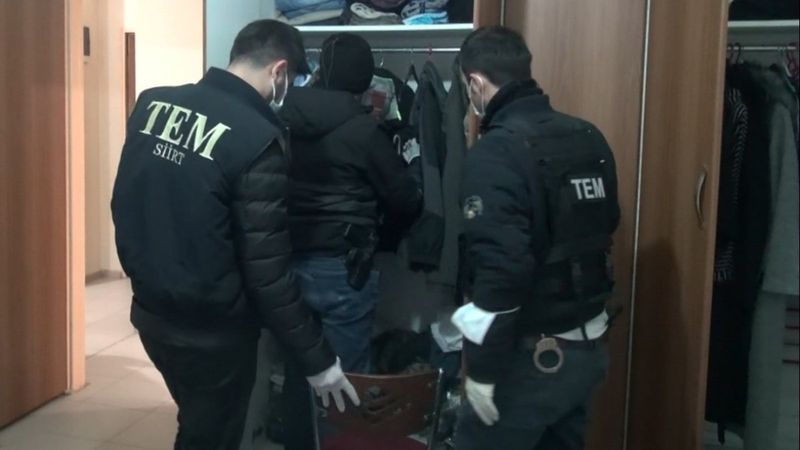 Siirt merkezli 5 ilde FETÖ operasyonu