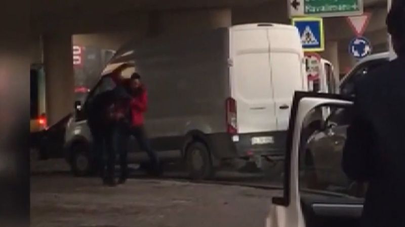 Başakşehir'de trafikte darp