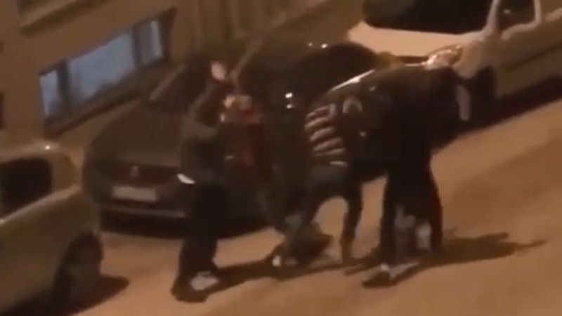 Bursa'da sopalı kavga kamerada