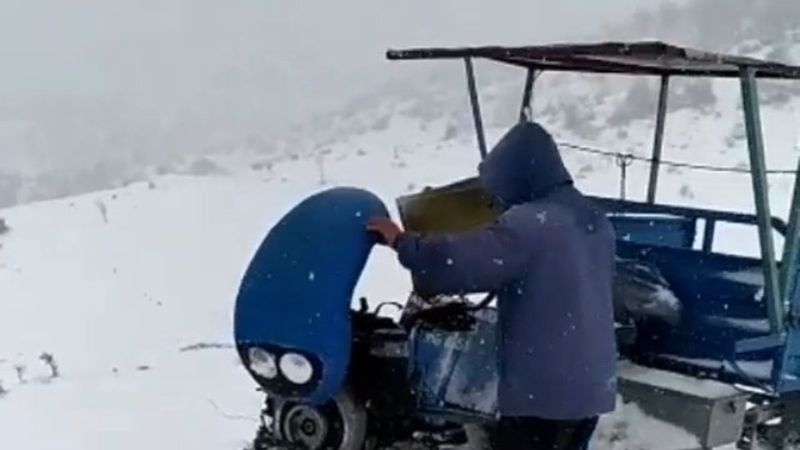 Siirt'te kar yağışı, eğitime engel olamadı