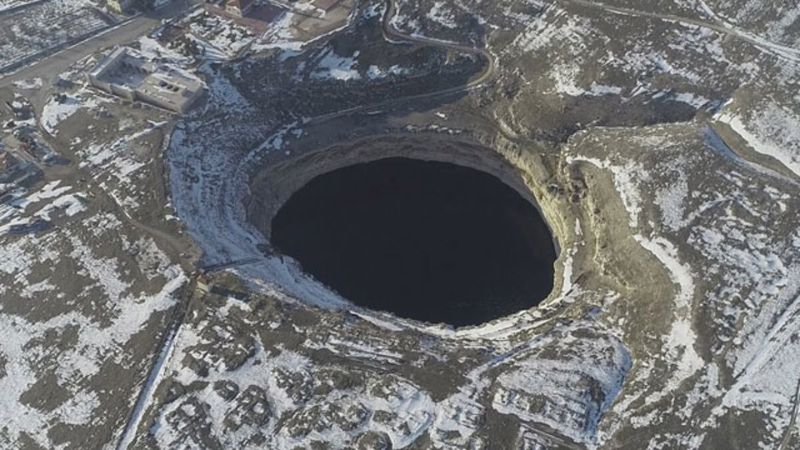 Konya'da Obruk Gölü'ndeki su, 28 metre azaldı