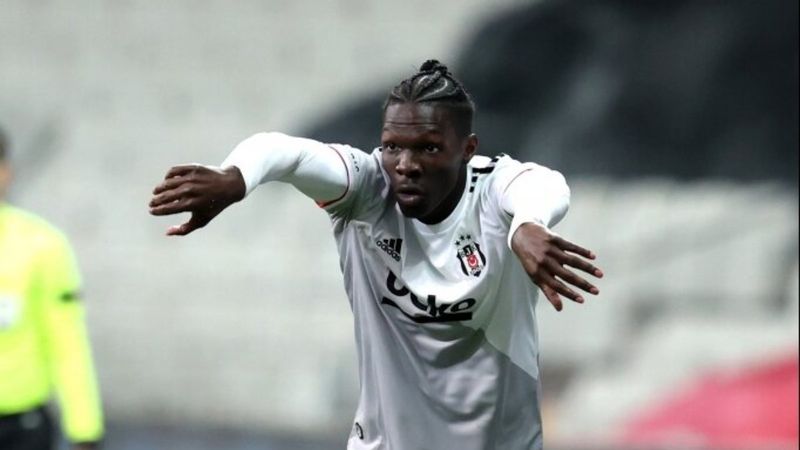 Fabrice N'Sakala: Burada aile gibiyiz