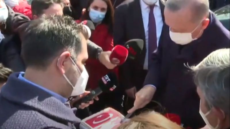 Cumhurbaşkanı Erdoğan için Kısıklı'da pasta kesildi