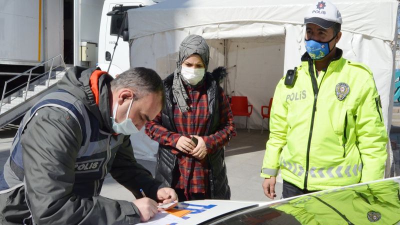 Aksaray'daki kadın, otomobille kuruyemiş almaya çıktığını söyledi