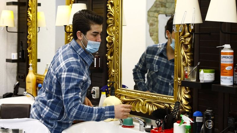 Almanya'da berberler, 11 haftalık aranın ardından açılacak