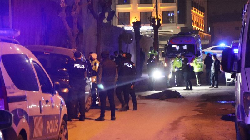 Denizli'de kaza geçiren moto kurye ölü bulundu