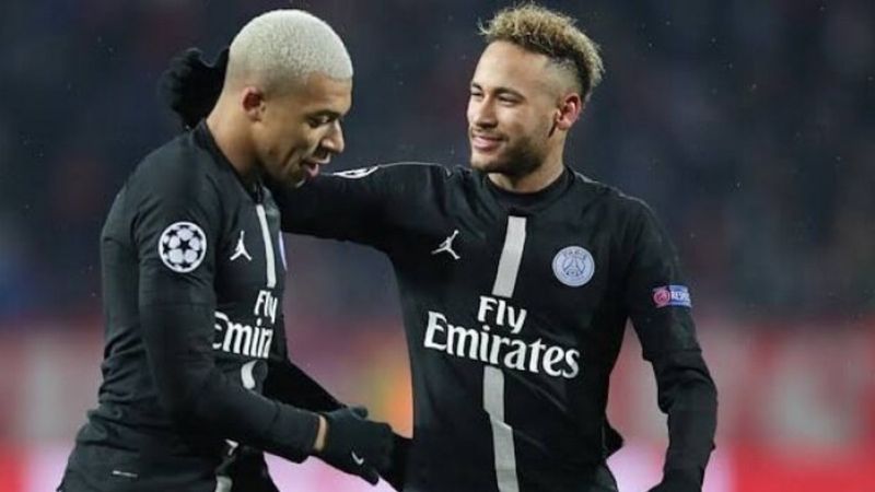 Koronavirüs futbolcu piyasalarını da vurdu