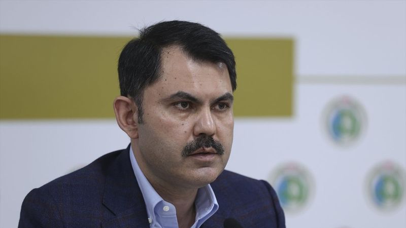 Murat Kurum: İstanbul'da 300 bin konutun dönüştürülmesi lazım