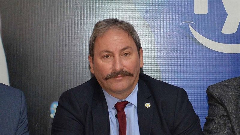 İyi Partili Mehmet Tolga Akalın, Karabük'te fezlekelere ilişkin konuştu