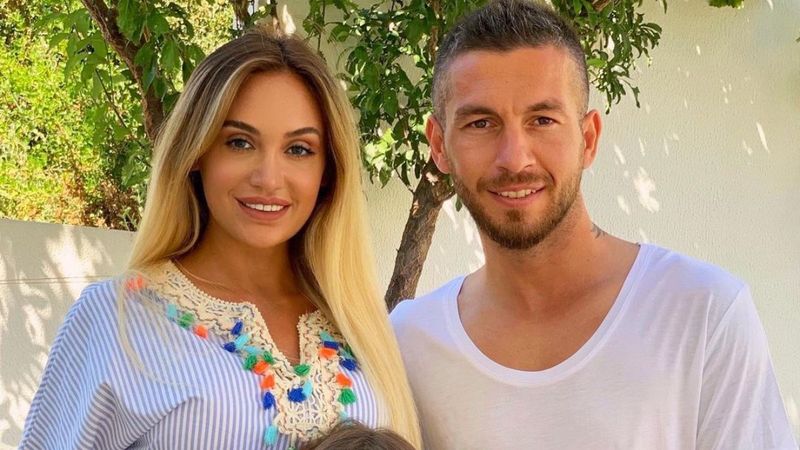 Adem Büyük'ün eşine hakaret ettiler