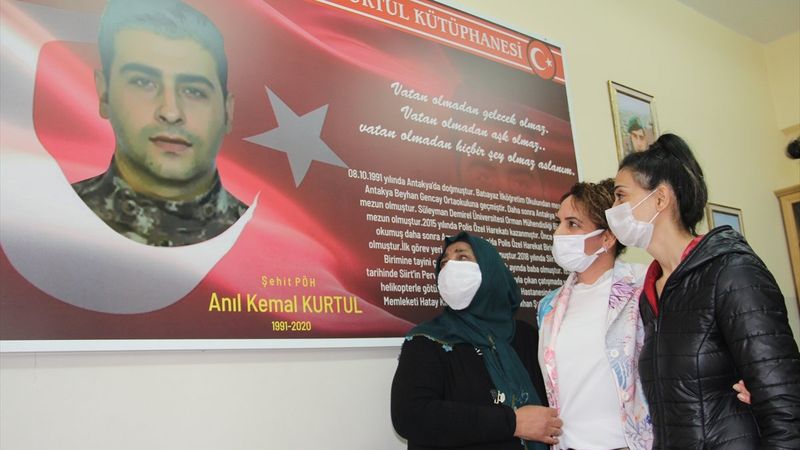 Hatay'da şehit polisin adı kütüphaneye verildi